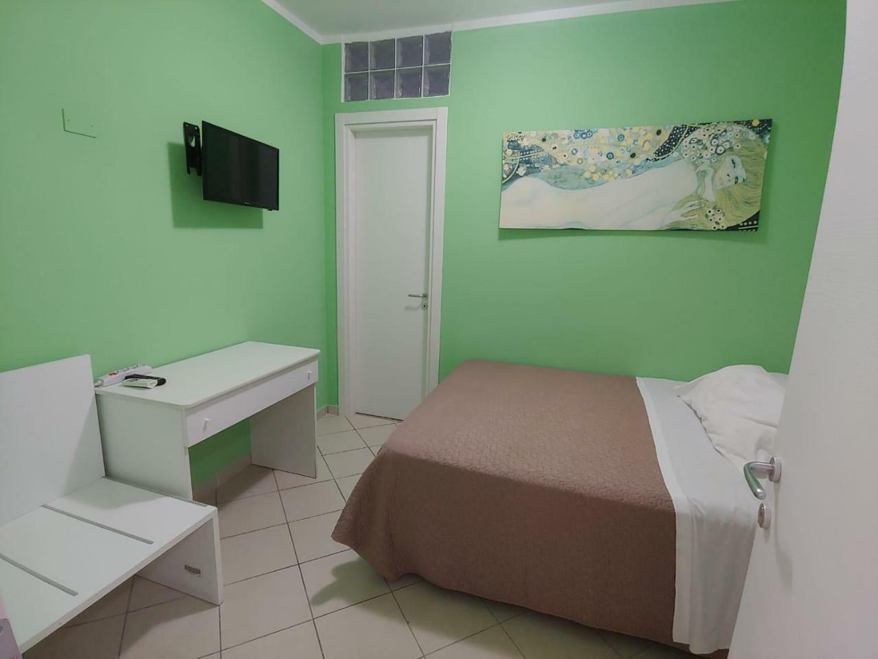 Sorrento Relais Basement Hotel Exterior photo